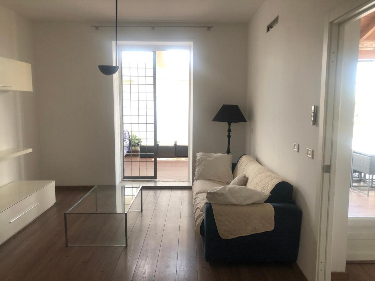 Hotel Vm Attico Piazza Irnerio Lägenhet *